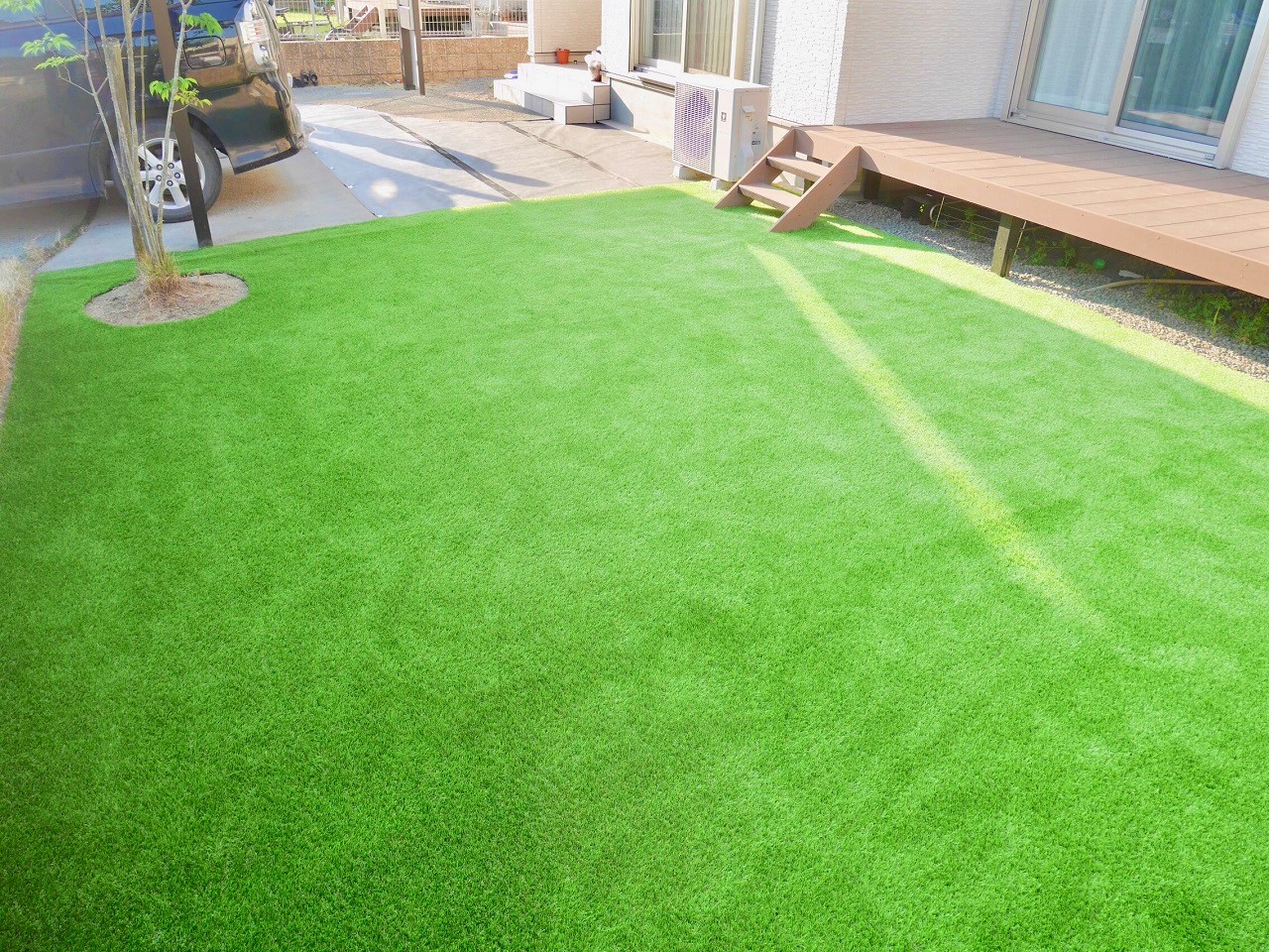 人工芝施工　神戸市　戸建　庭24平米　DX28㎜使用