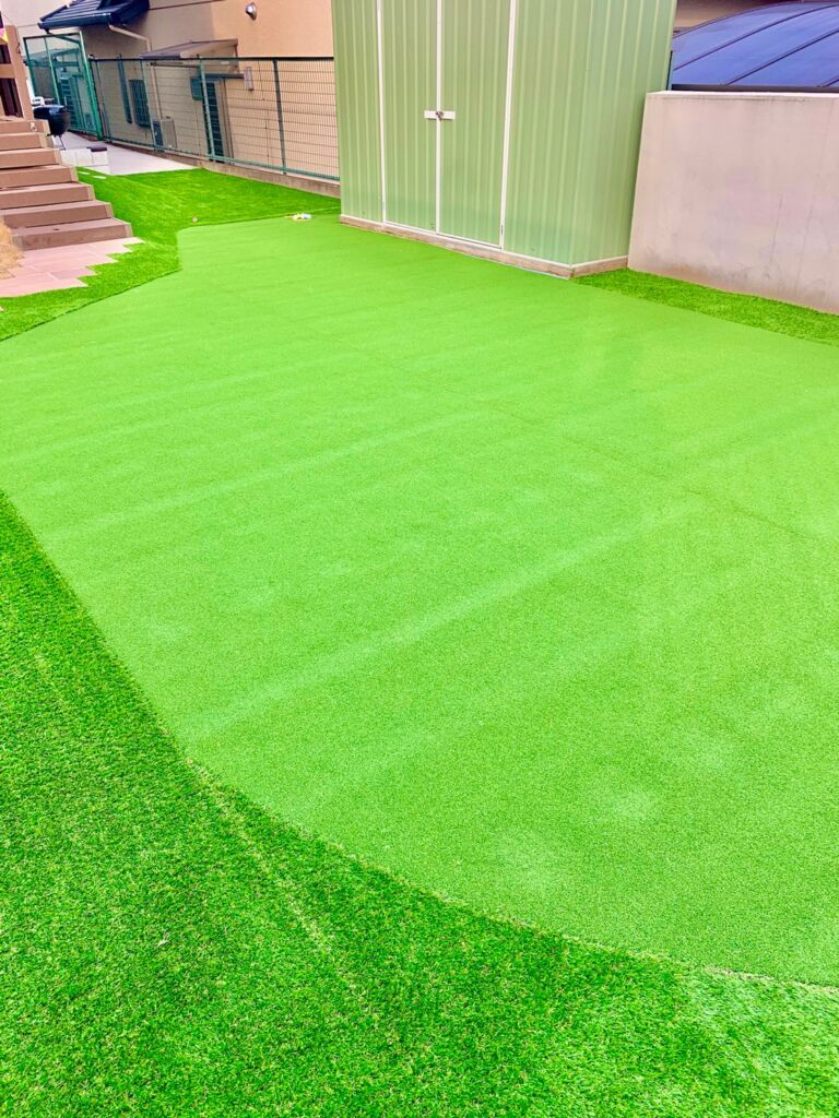 人工芝施工　ゴルフ練習設備施工　奈良県奈良市　戸建　庭60平米　DX28㎜使用+カールタイプ芝丈16mm使用