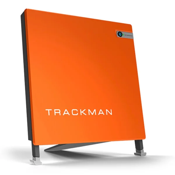 TrackMan（トラックマン）弾道測定器の外観